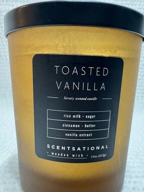 Scentsational Toasted Vanilla Scented Candle - Amber